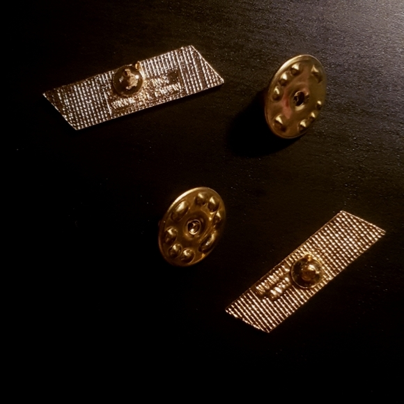 {FWP} Mallwalking Pin - Picture 5 of 7